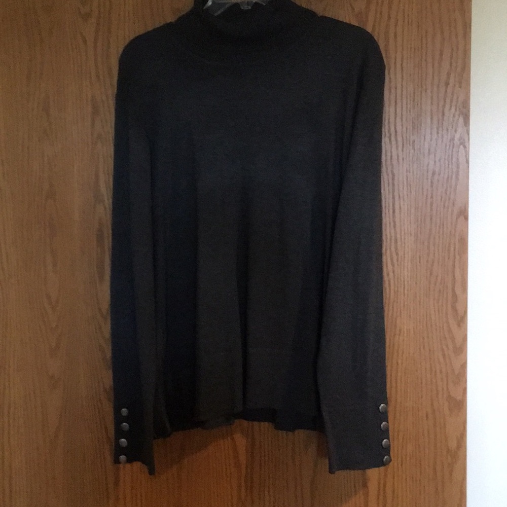 investments brand NWT gray turtleneck sweater